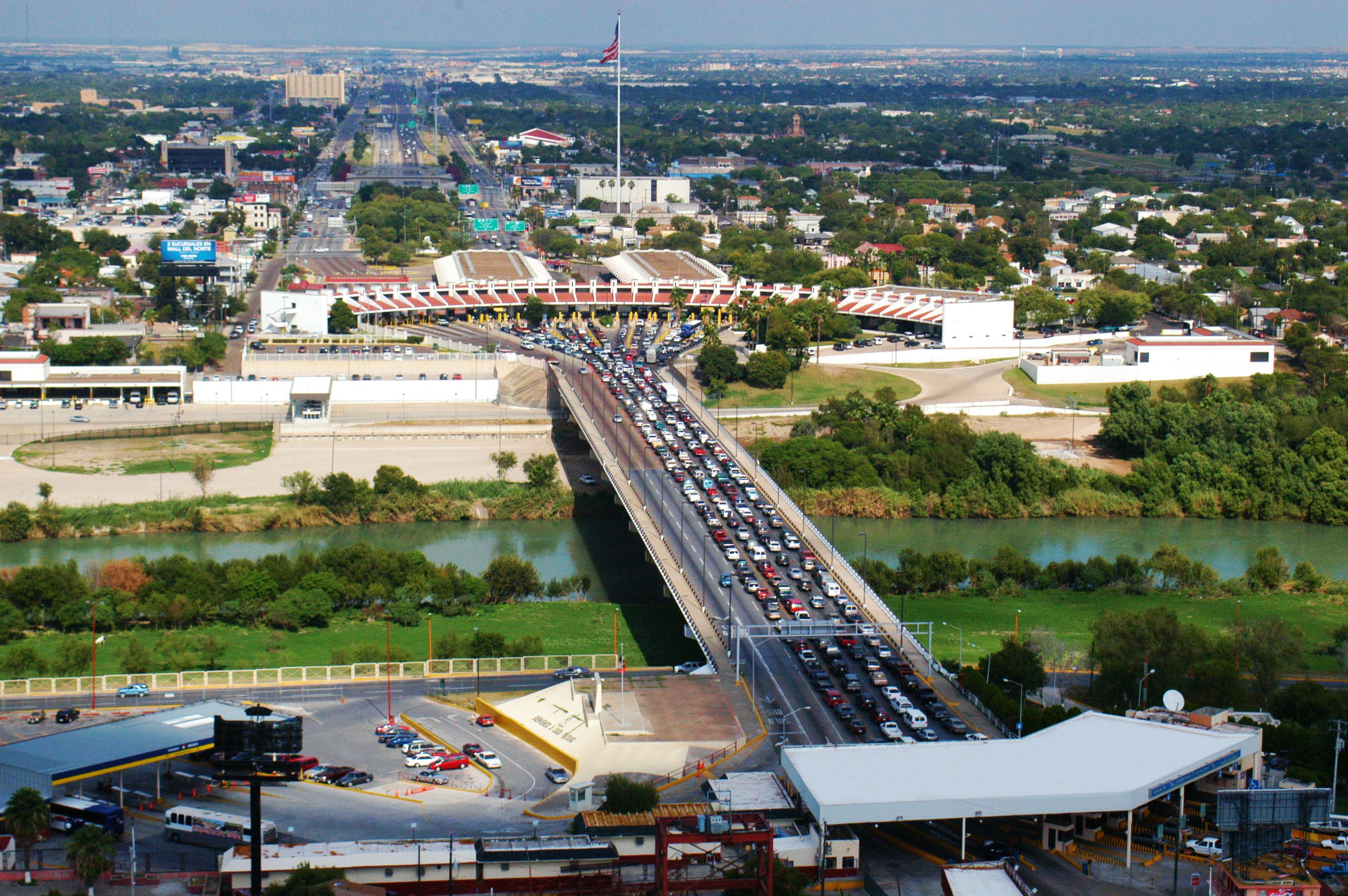 What Does Nuevo Laredo Mean In English