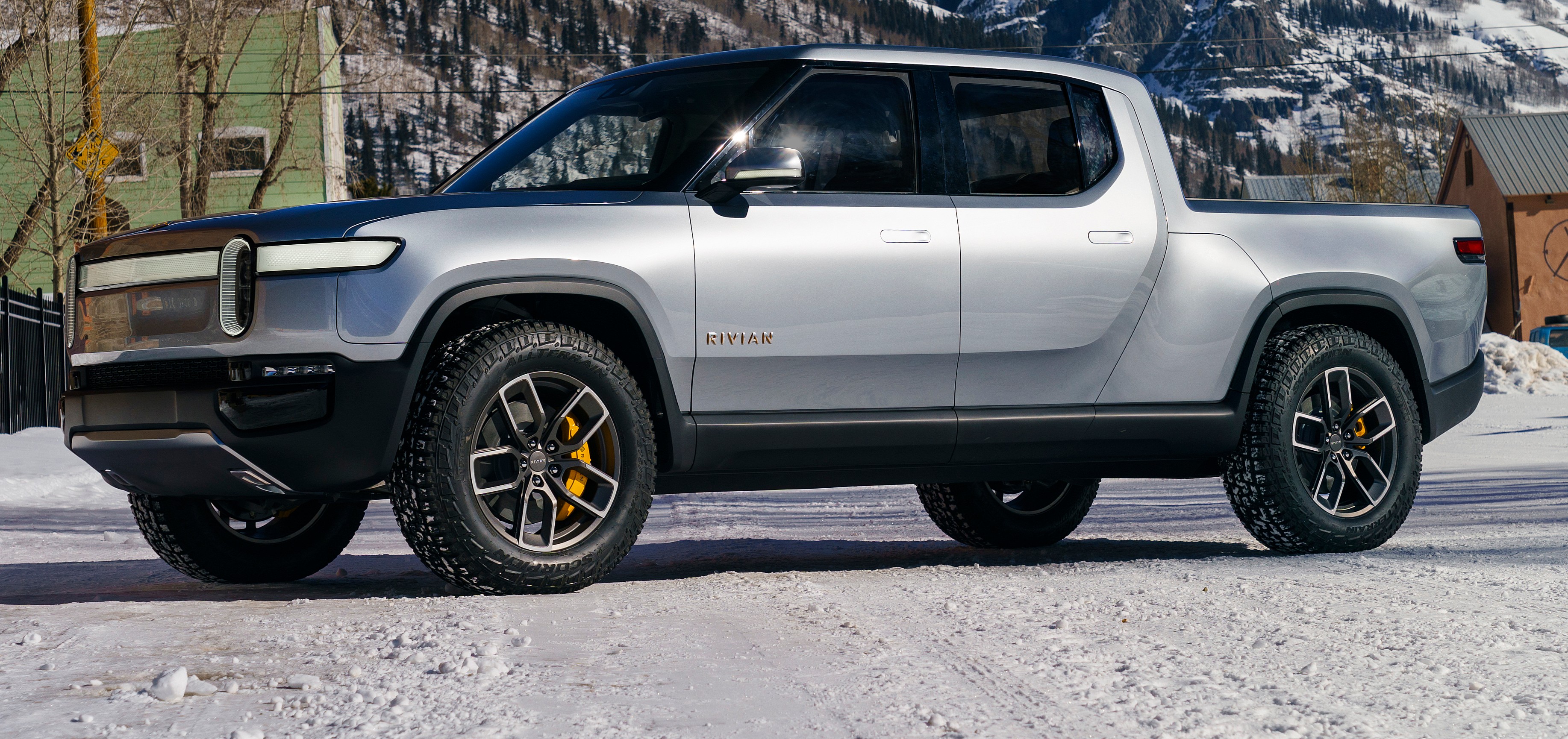 Rivian to arrive in Mexico by 2021, CEO says