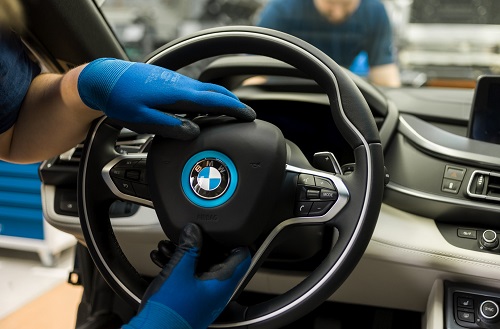 BMW launches training program in San Luis Potosi