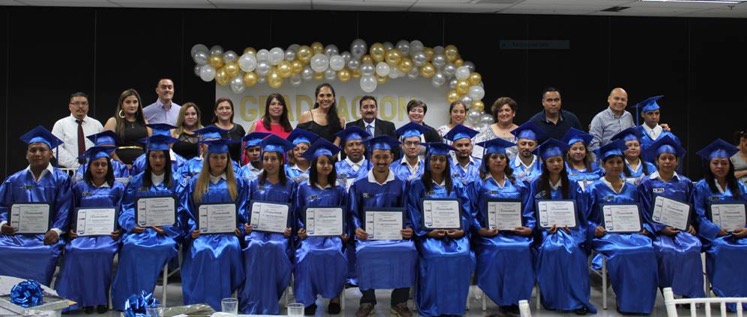 297 employees from Bendix Acuña just graduated