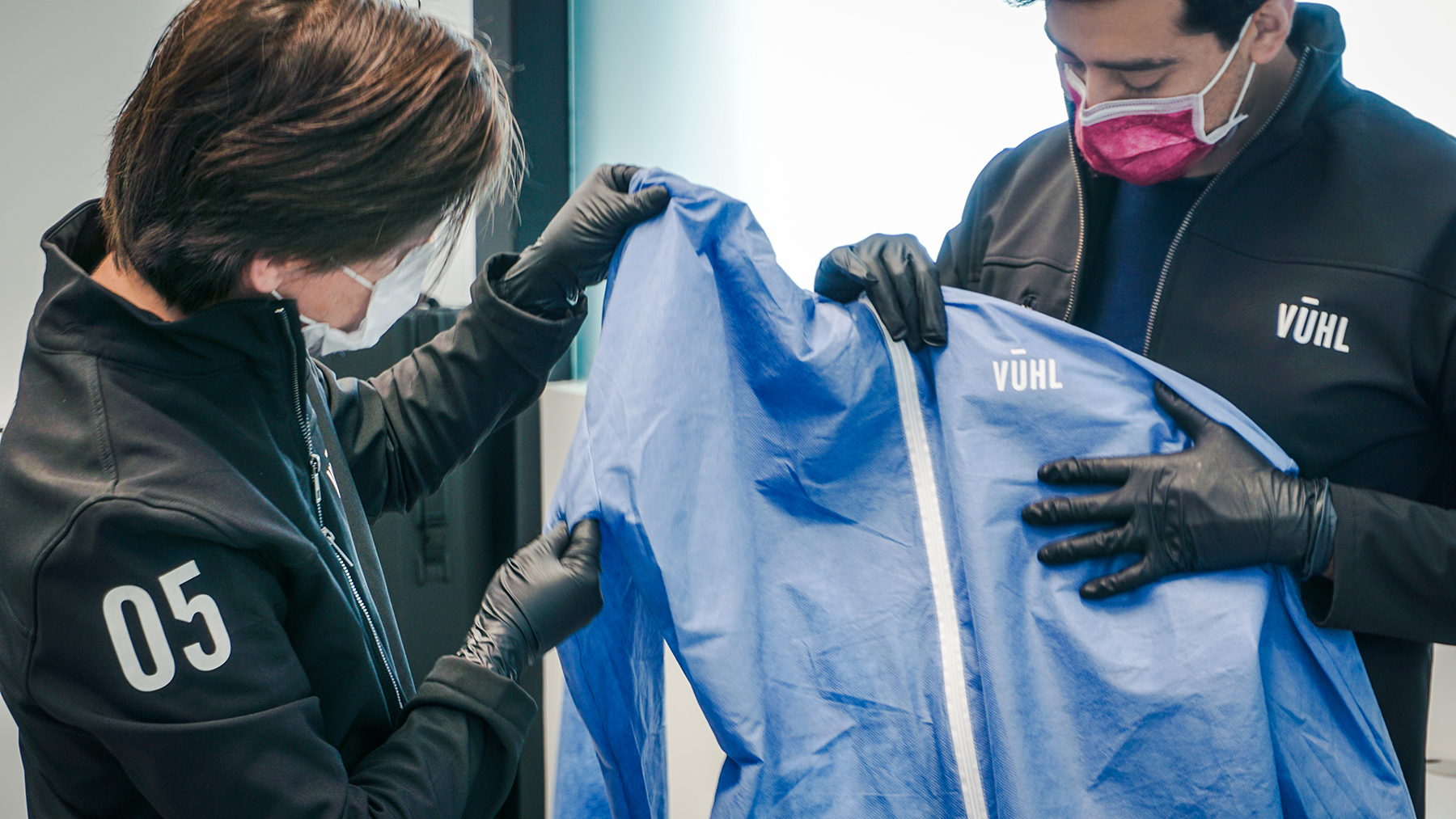 VUHL Automotive starts production of protection equipment for medical personnel in Queretaro