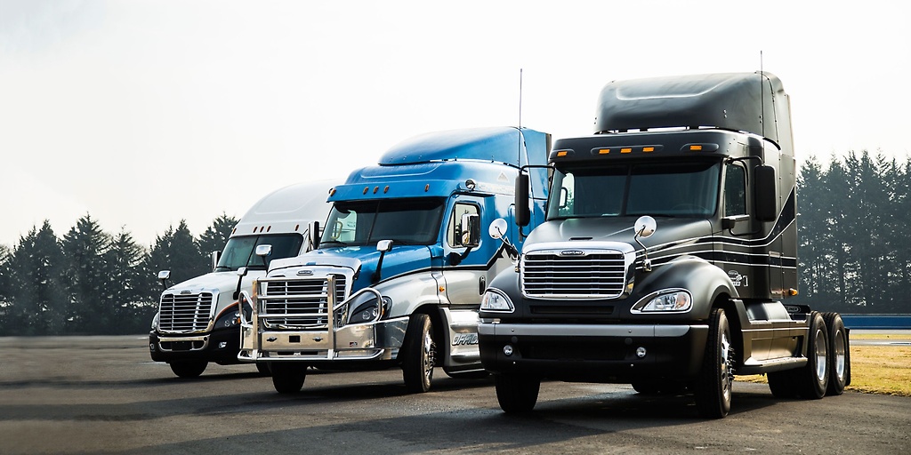 Daimler Trucks North America restarts operations in Mexico
