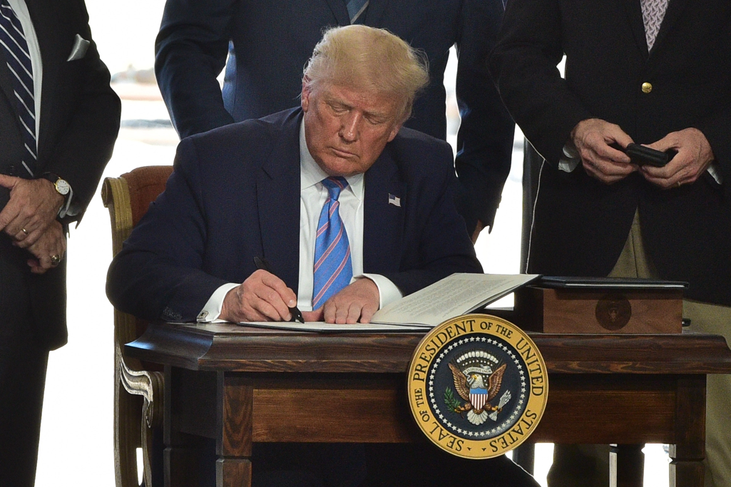 President Trump signs 4 pipeline permits in Midland