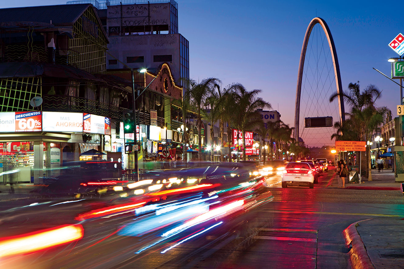 Bars and nightclubs in Tijuana demand permission to reopen