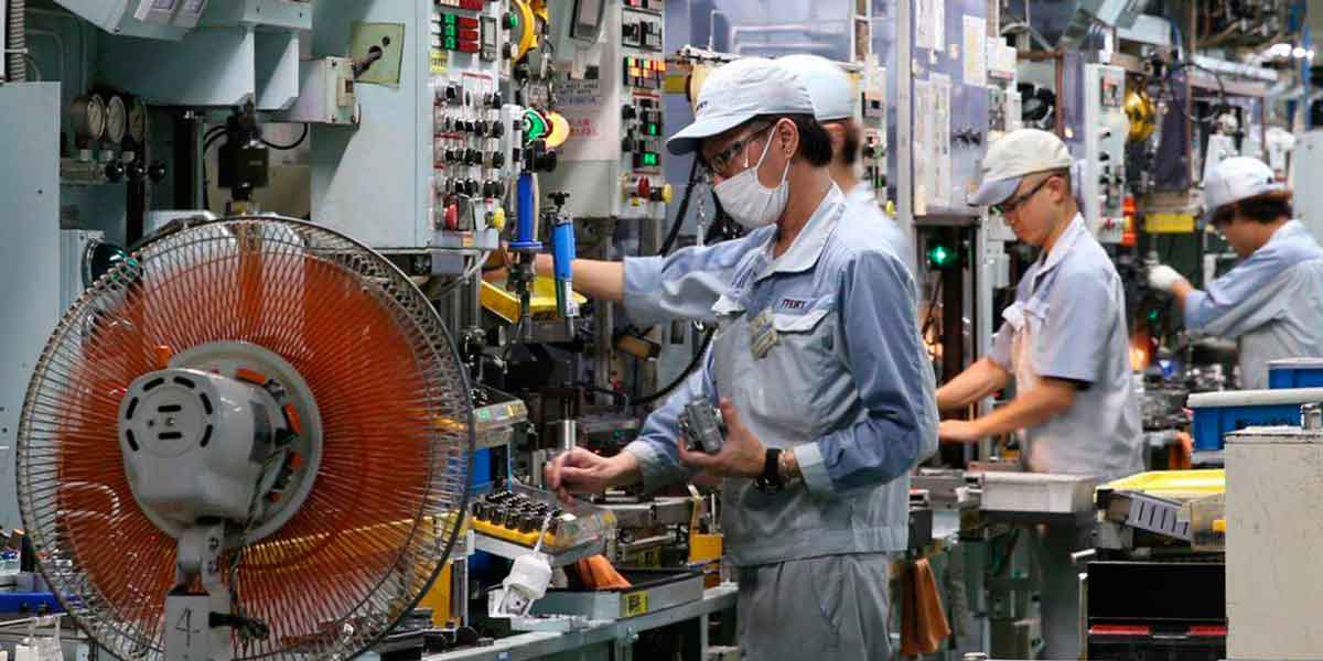 Mexico’s industrial production falls 17.5% in June