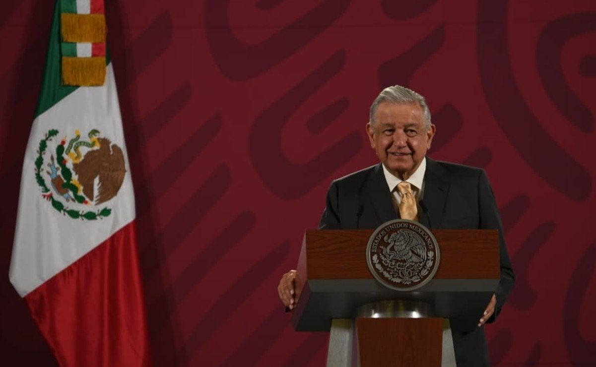 AMLO announces new airport in Tulum