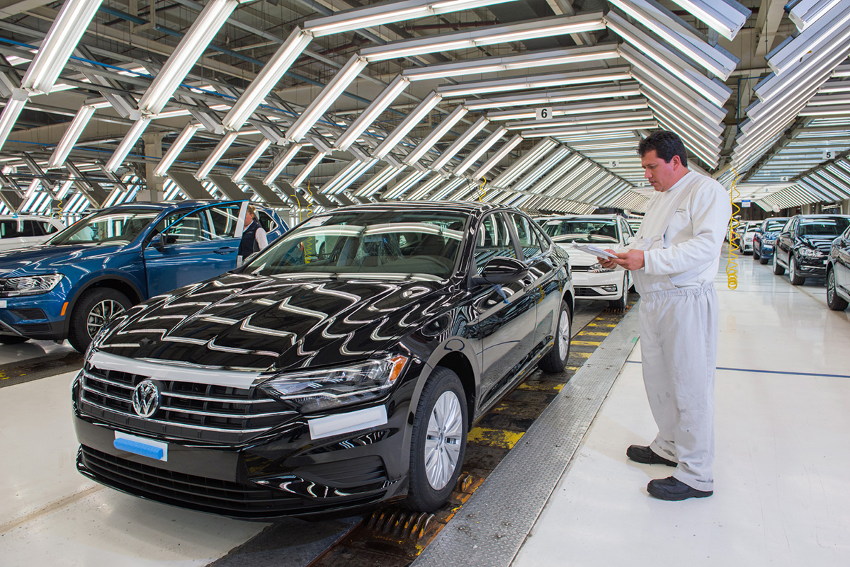 Volkswagen to restart production in Puebla