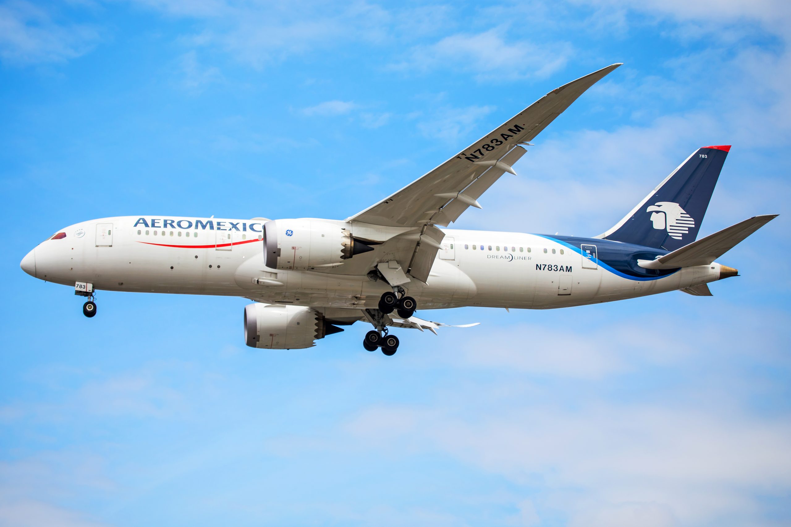 Aeromexico to lease 12 MAX aircraft