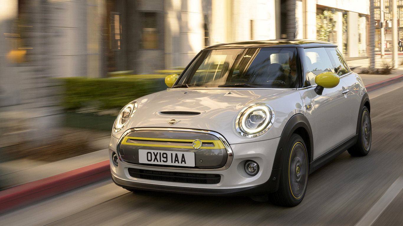 MINI Cooper SE arrives in Mexico