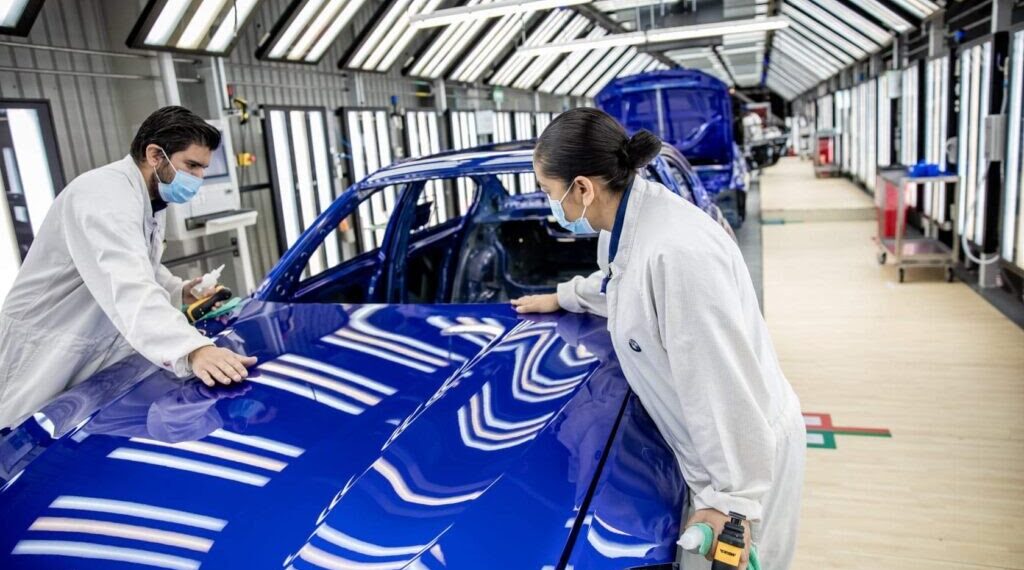 BMW SLP increases its annual production by 42.22%