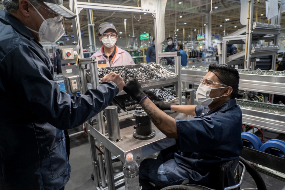 GM Mexico employs disabled people