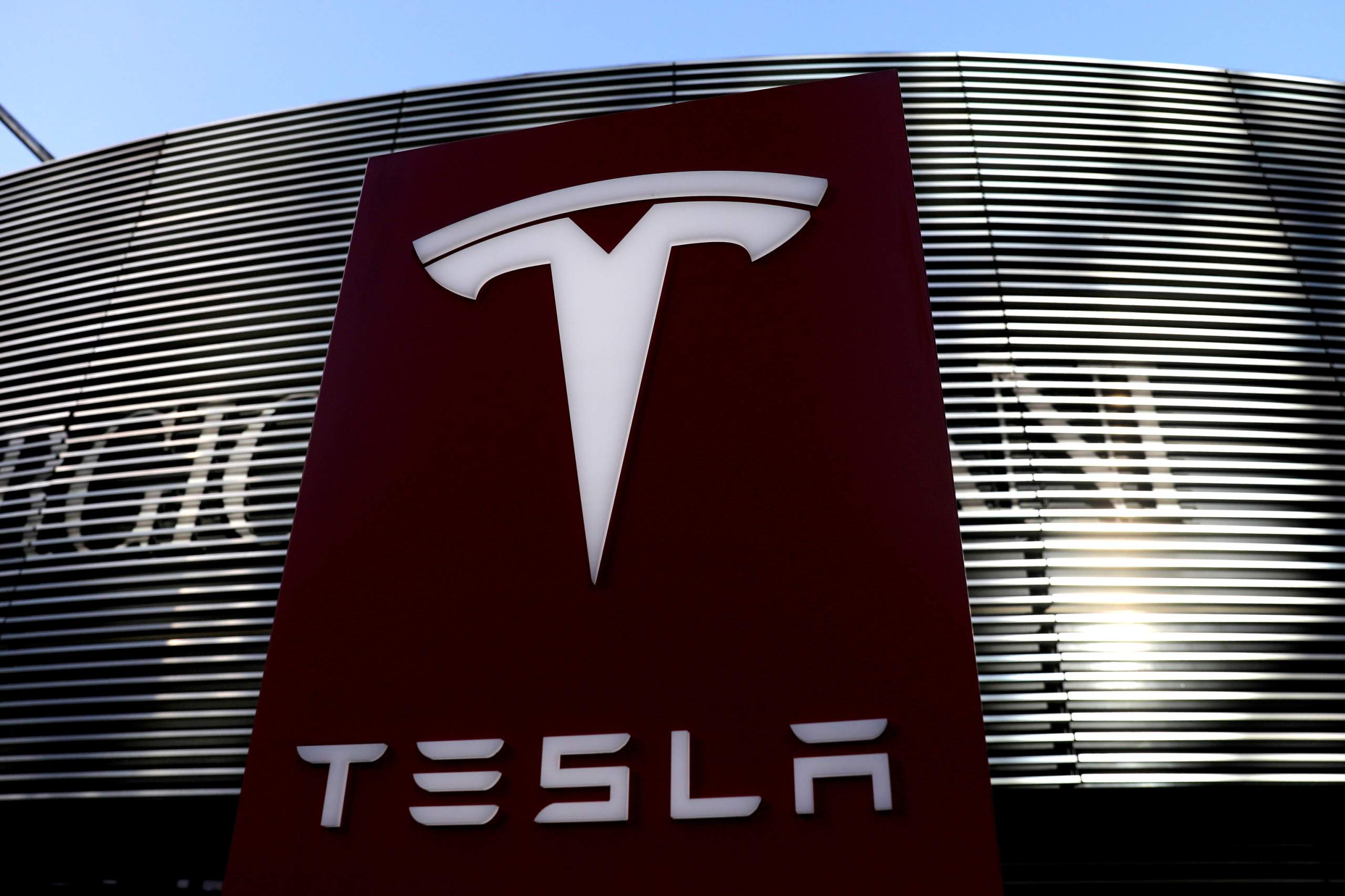 Tesla seeks to install more suppliers in Nuevo Leon