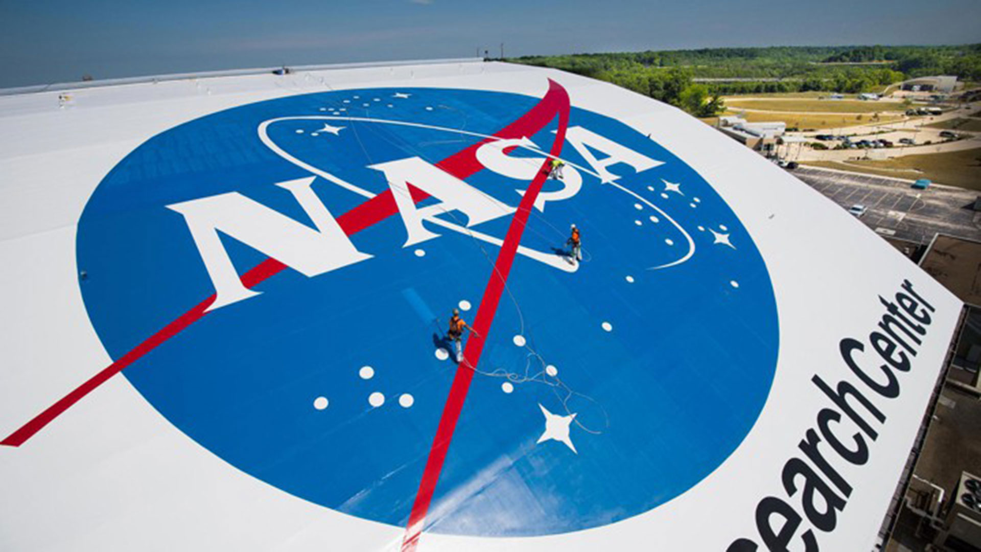 NASA invests in development of advanced aviation materials