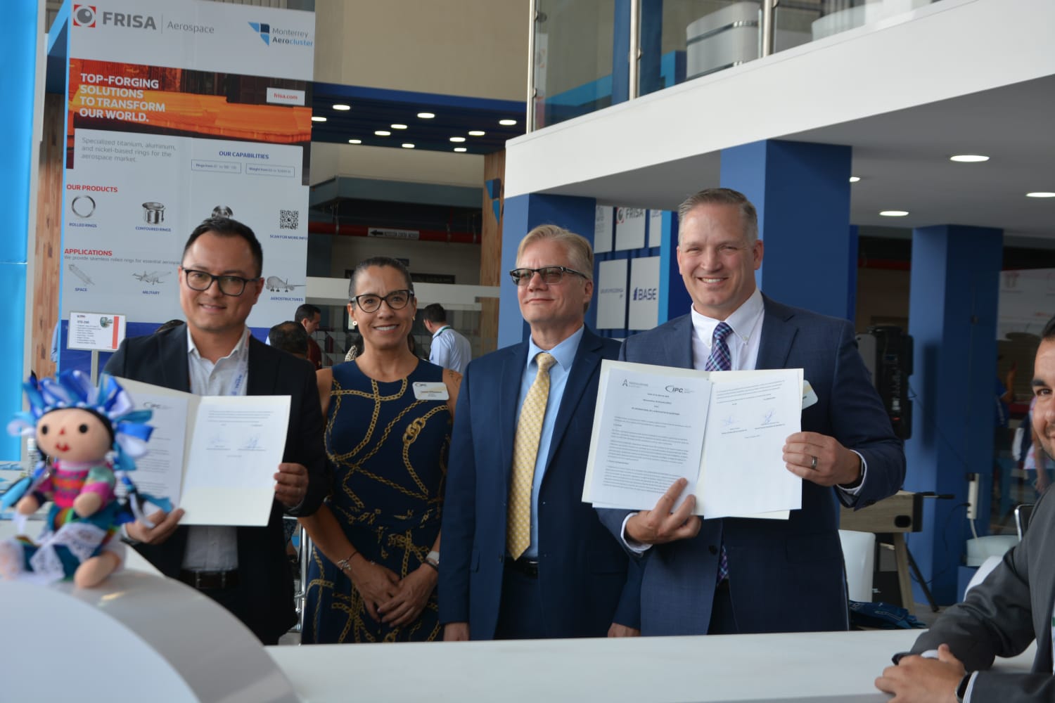 Queretaro Aerocluster signs agreement with IPC