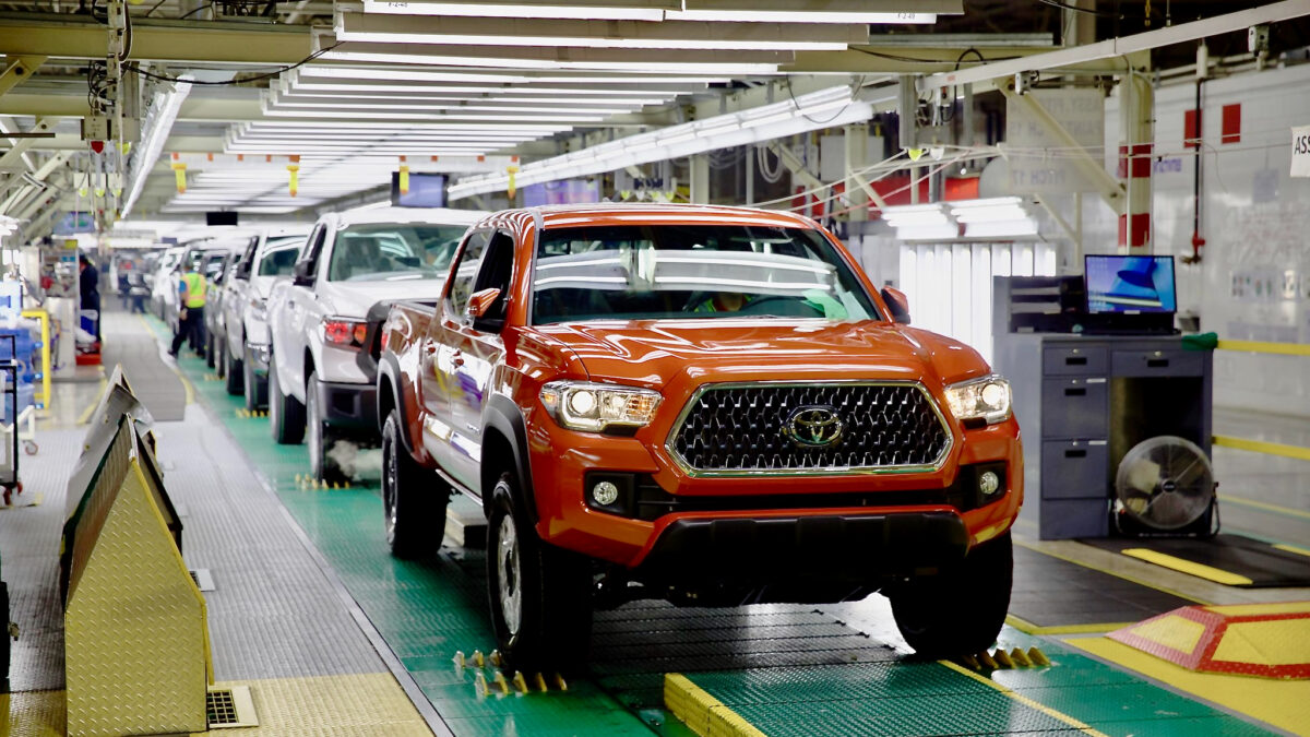 Toyota announces production of the hybrid Tacoma in Guanajuato