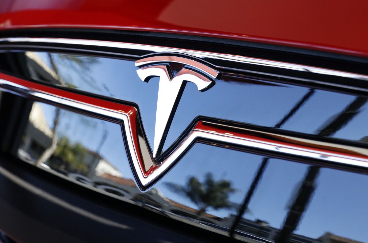 Baja California seeks to attract Tesla investment