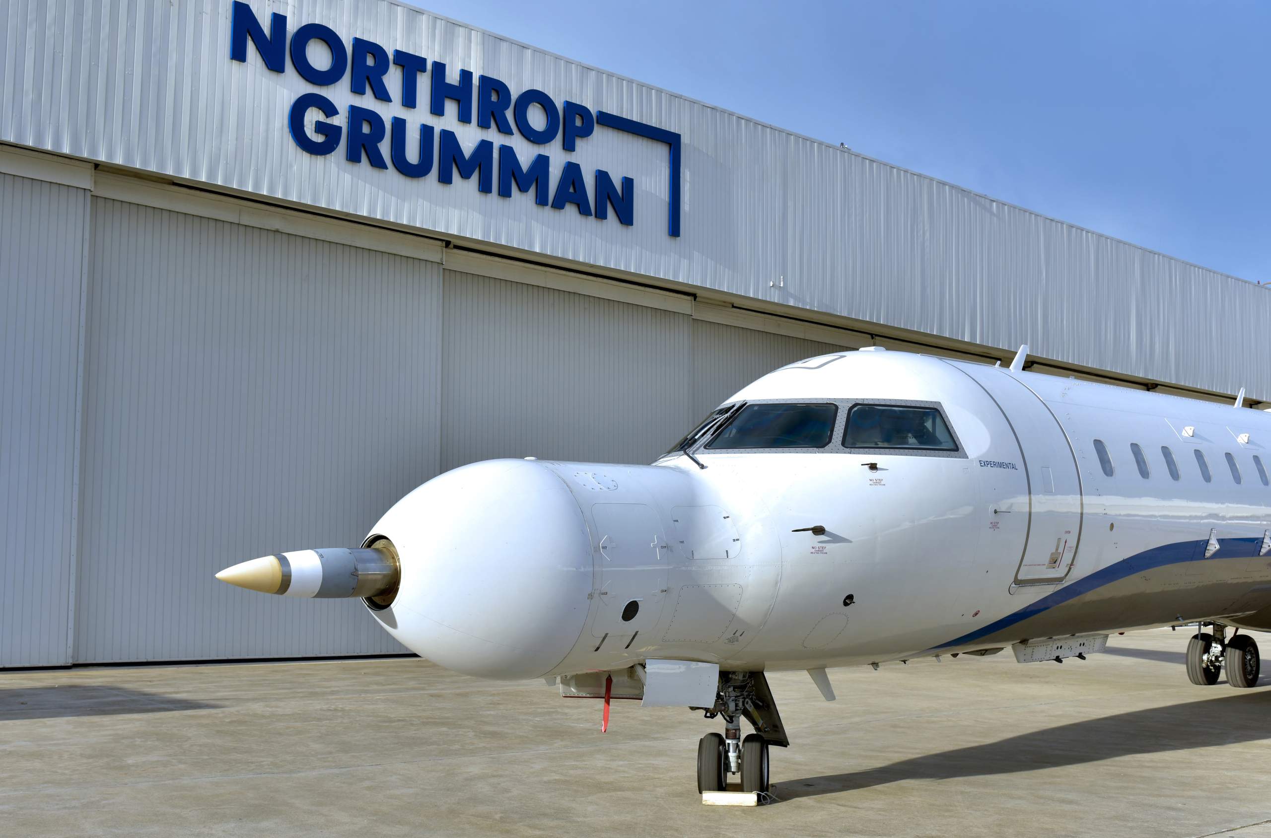 Northrop Grumman to build data transmission satellites