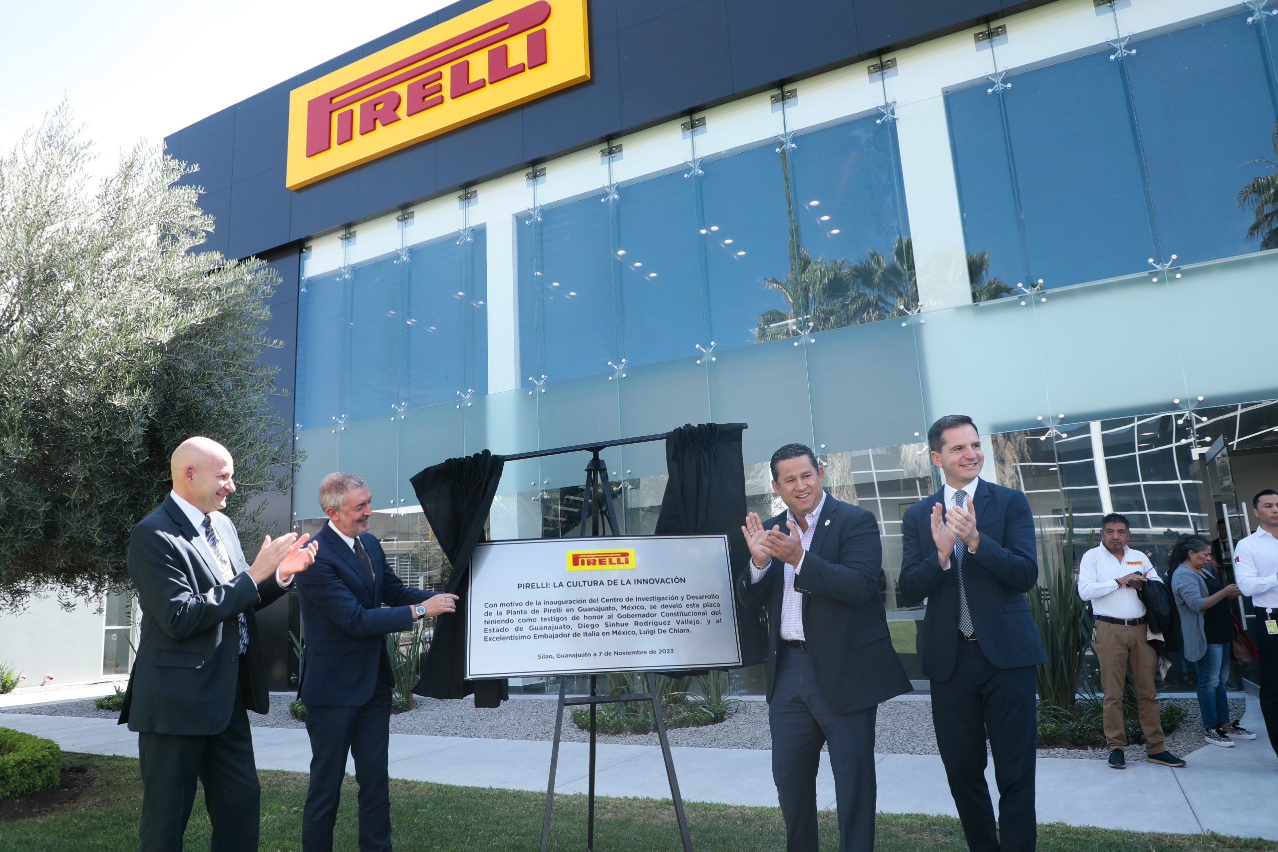 Pirelli installs its first research center in Guanajuato