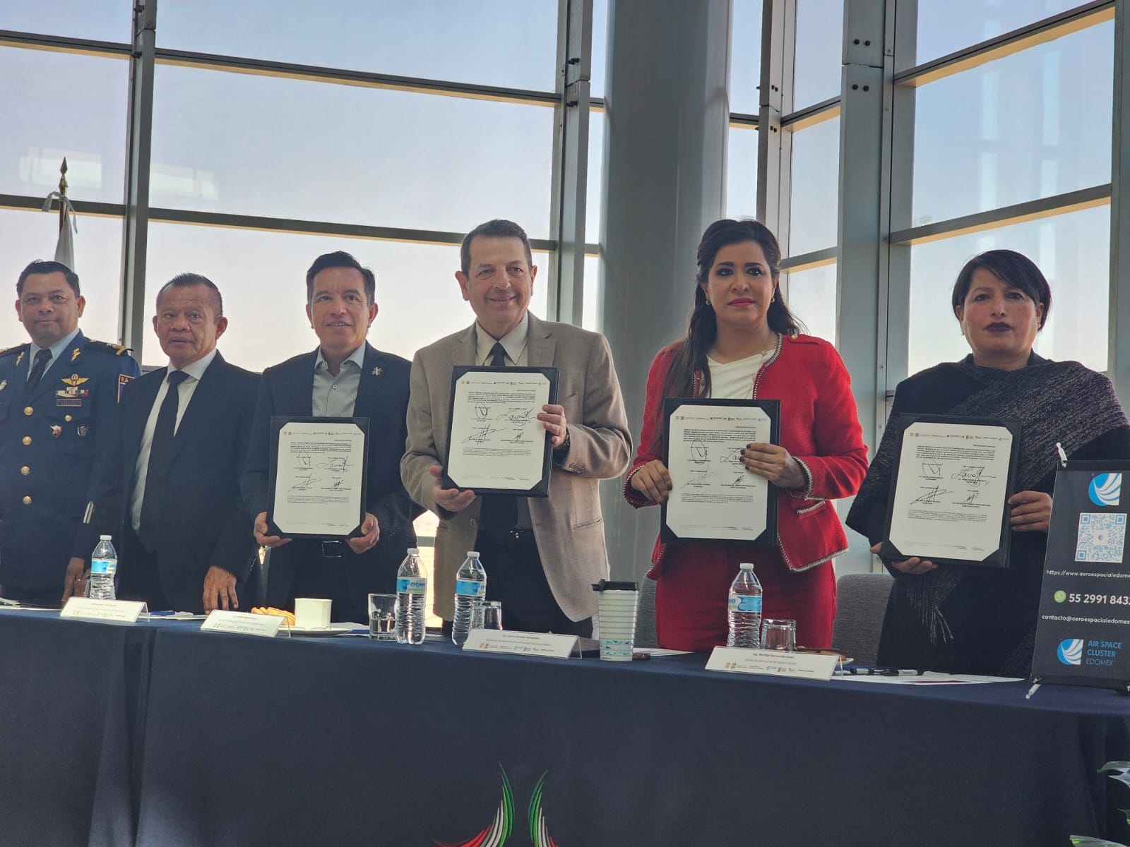 Mexican authorities sign agreement to boost aerospace industry