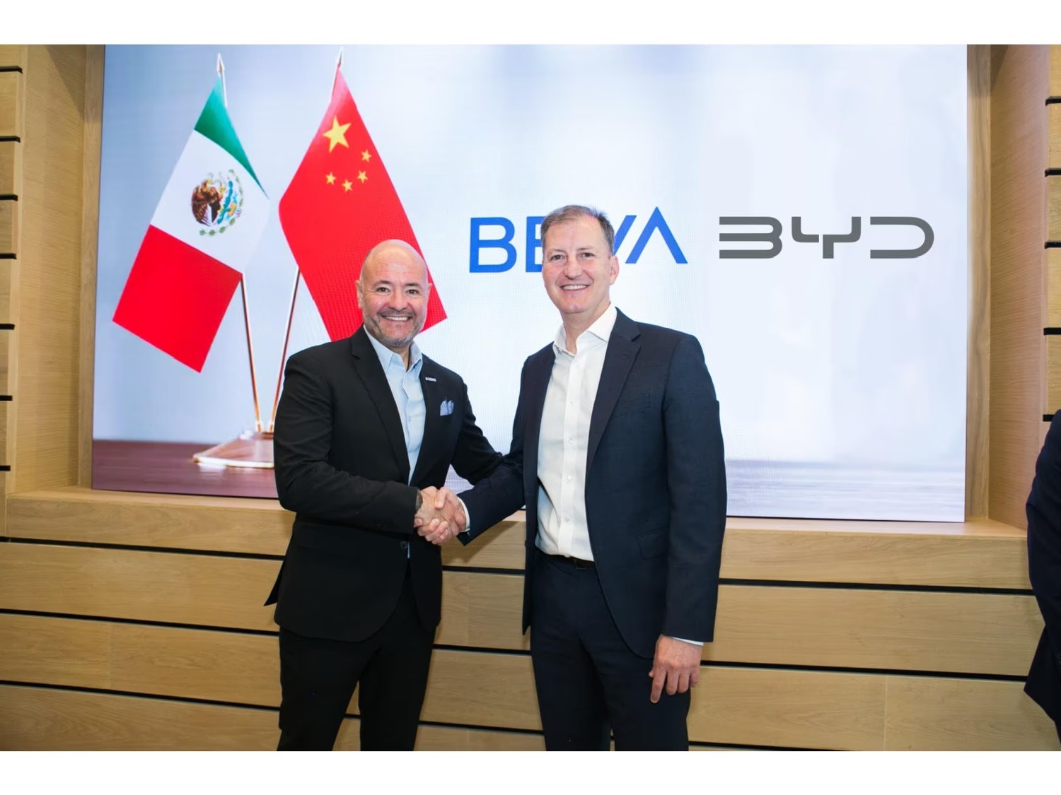 BYD and BBVA join forces for electromobility in Mexico