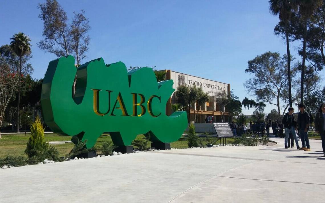 UABC students to present aerospace conference in the Chamber of Deputies
