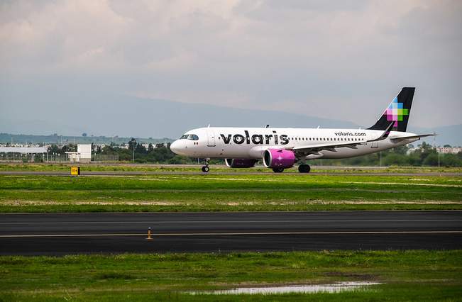 Second runway at Guadalajara International Airport begins operation