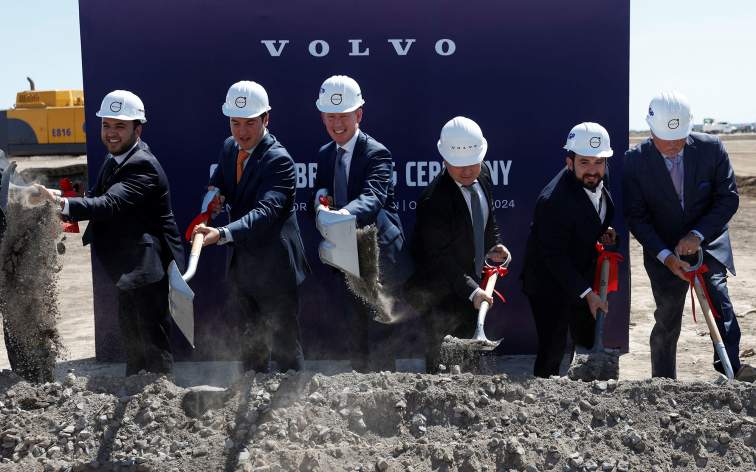 Volvo plant construction starts in NL