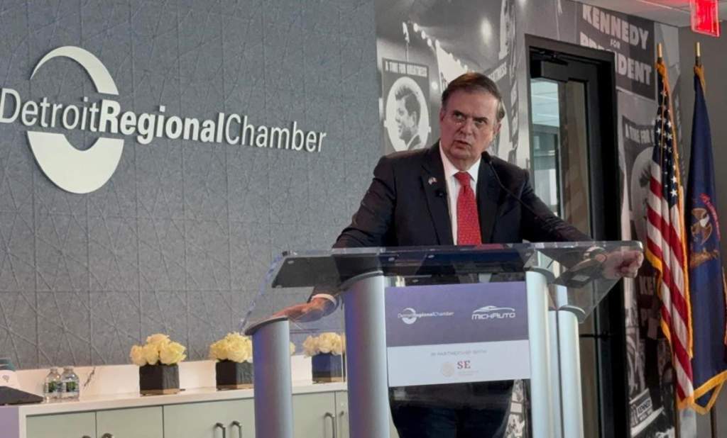 U.S. automotive industry requires Mexico to be competitive: Ebrard