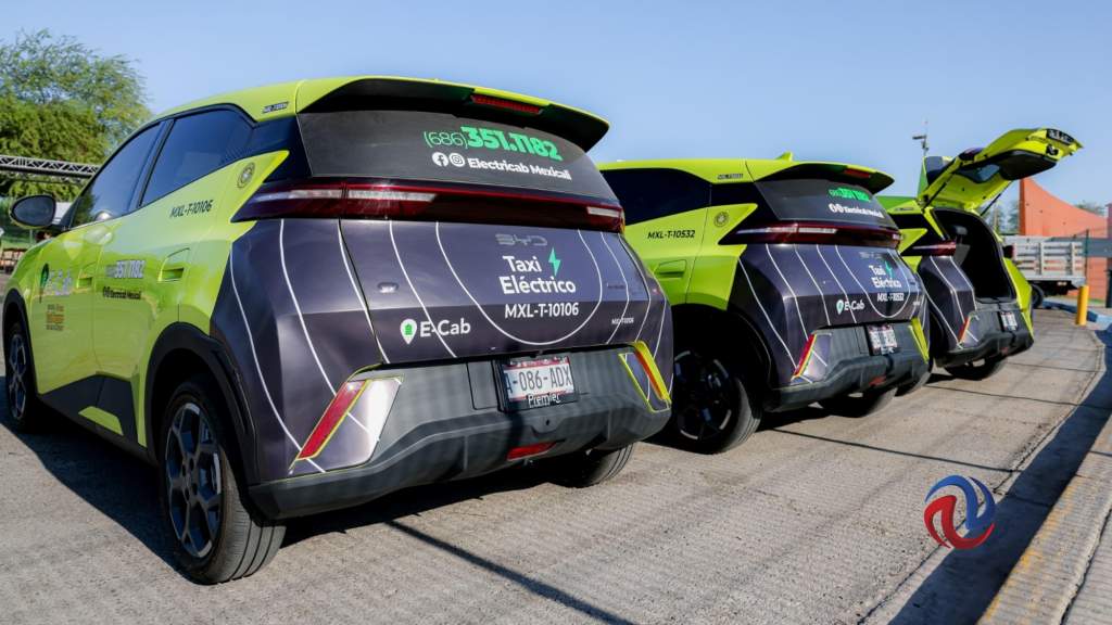 Mexicali introduces first electric taxis as part of a sustainable mobility project