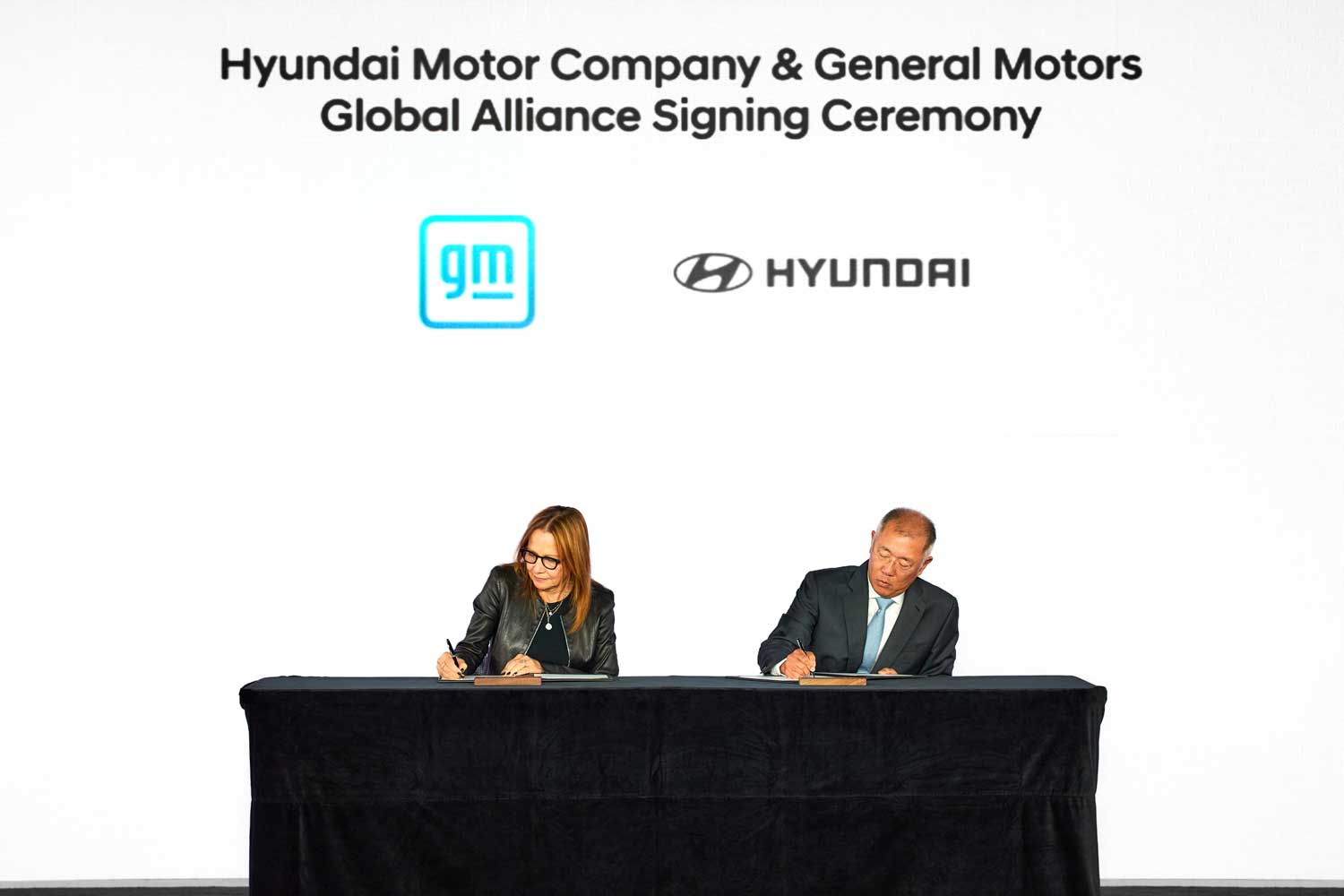 GM and Hyundai to Jointly Develop Five Vehicles