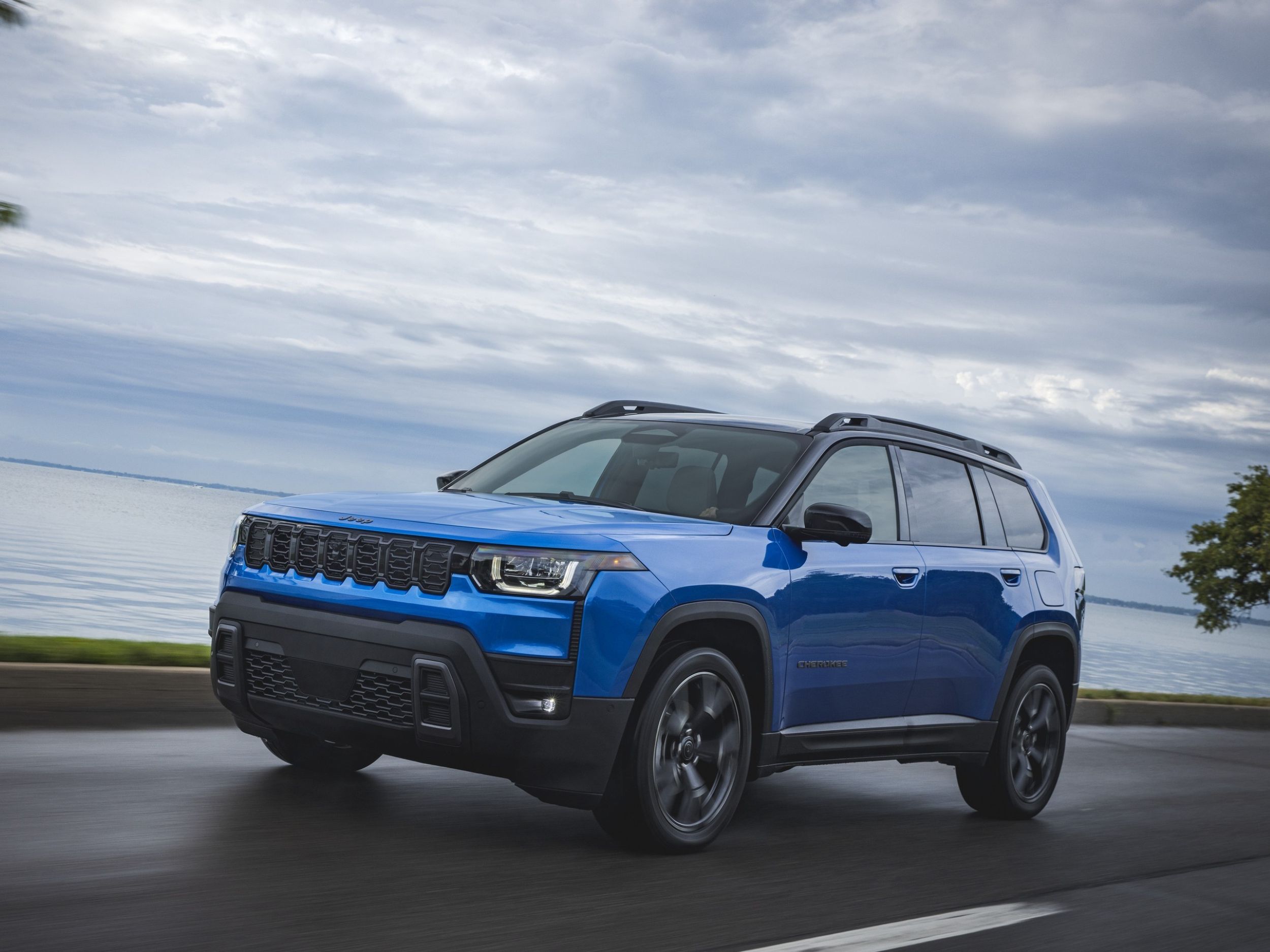 Stellantis presents the new Jeep Cherokee produced in Toluca