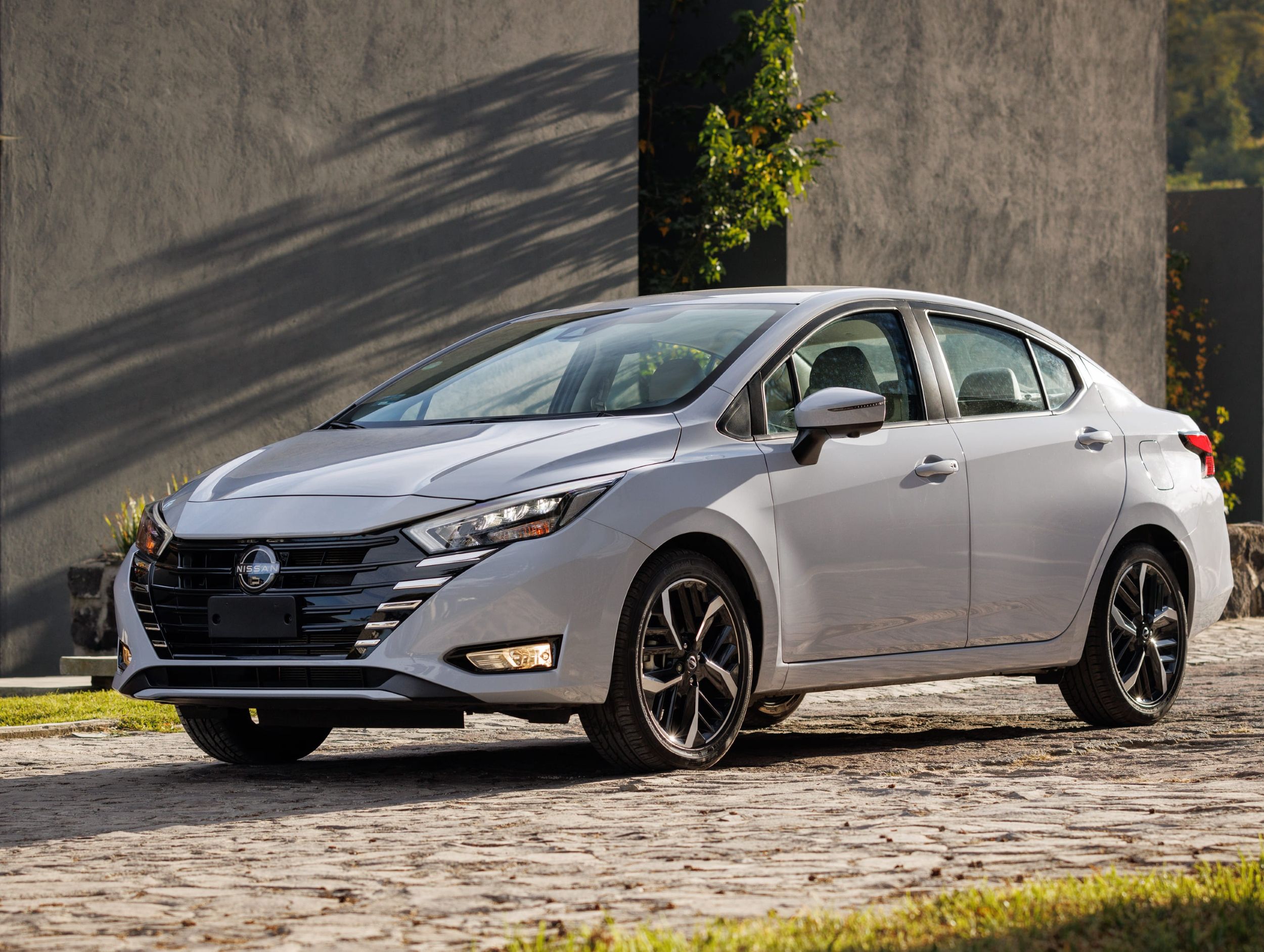 Nissan Versa Surpasses 800,000 Units Sold in Mexico