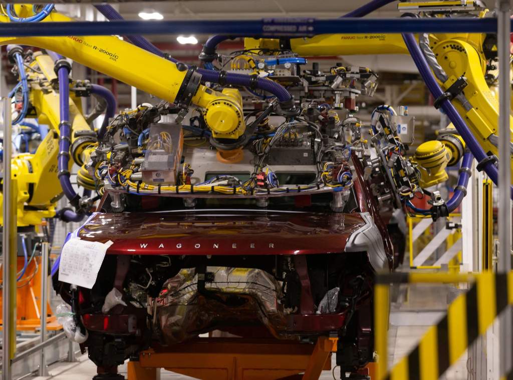 Aluminum Shortage Impacts Detroit Automakers
