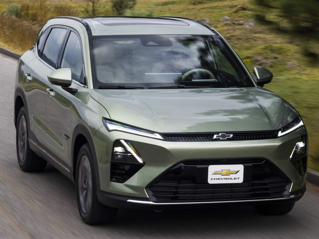 Chevrolet Debuts New Plug-in Hybrid Captiva in Mexico