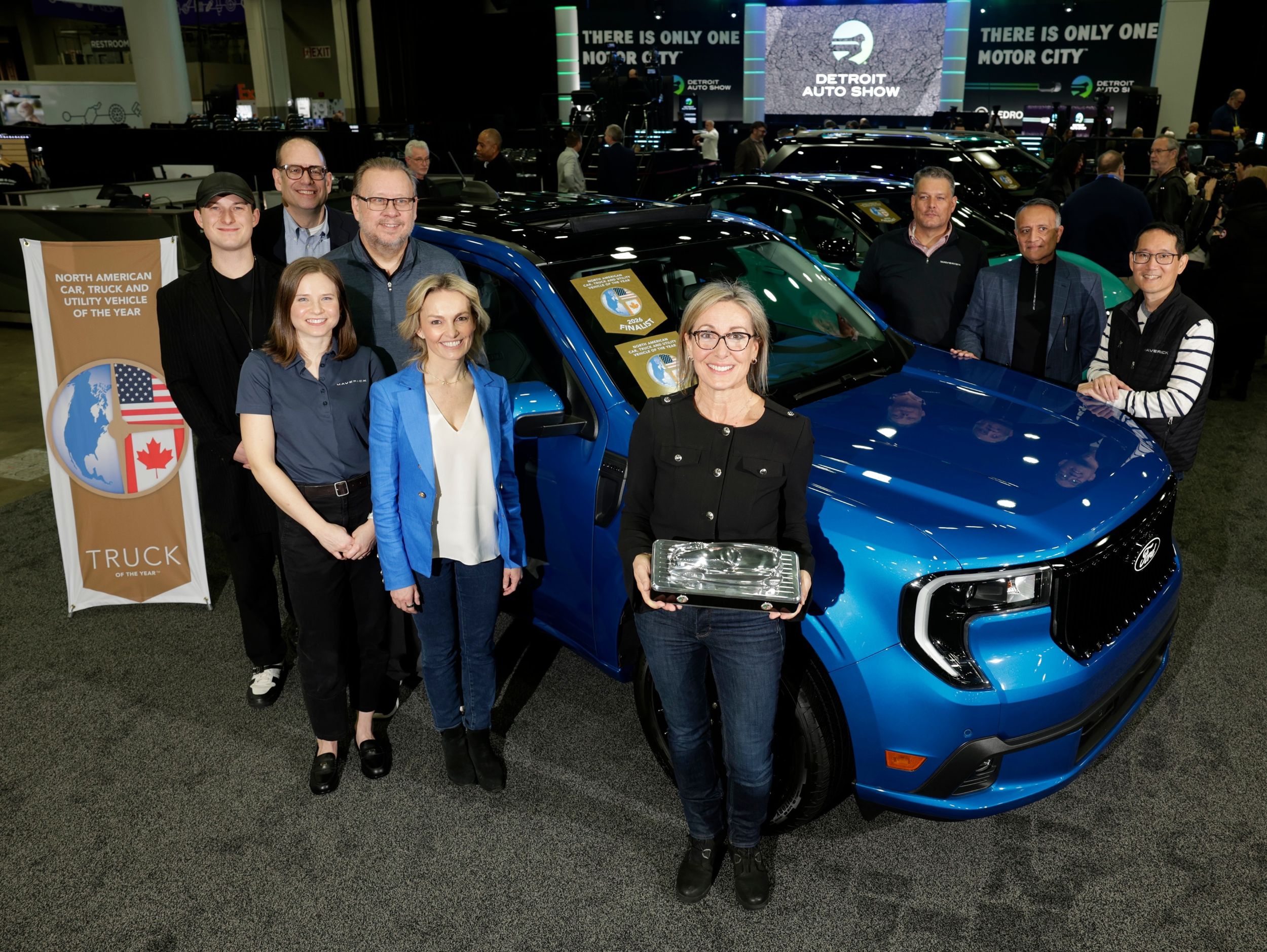 Maverick Lobo Named Pickup Truck of the Year in Detroit