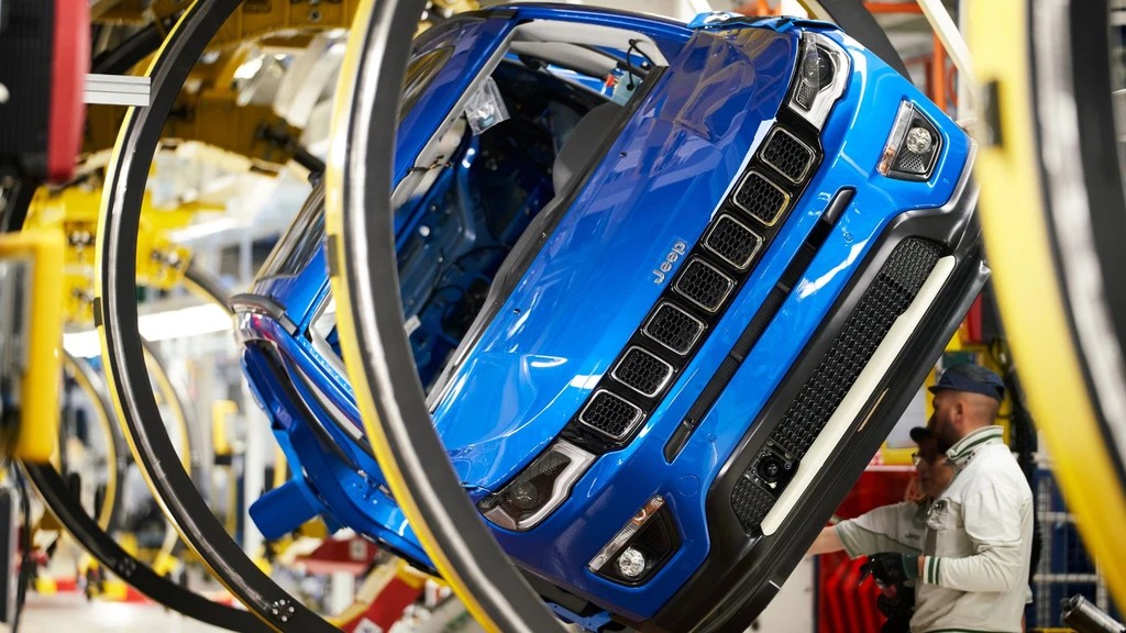 Dispute Between Stellantis and ZF Triggers Work Stoppage at Toluca Plant