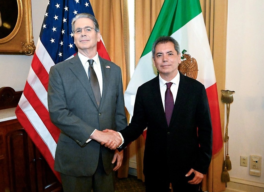 Mexico & the US meet to review the USMCA
