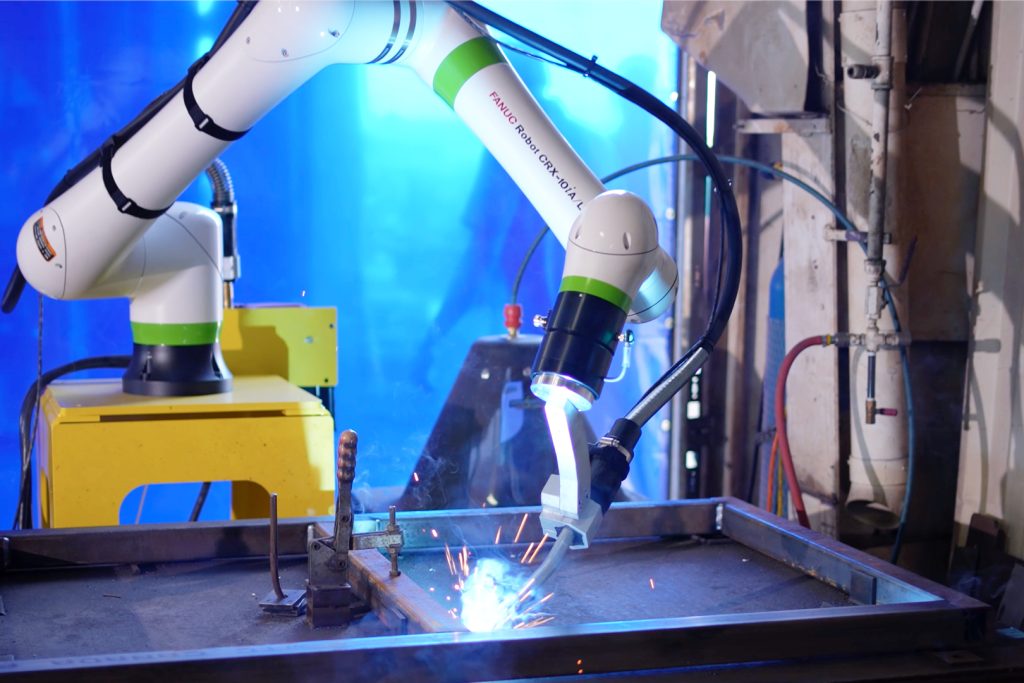 Fanuc Mexico presents cobots for collaborative manufacturing