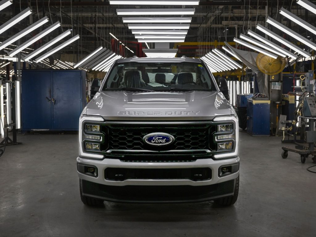 U.S. Auto Market Halts Downward Trend