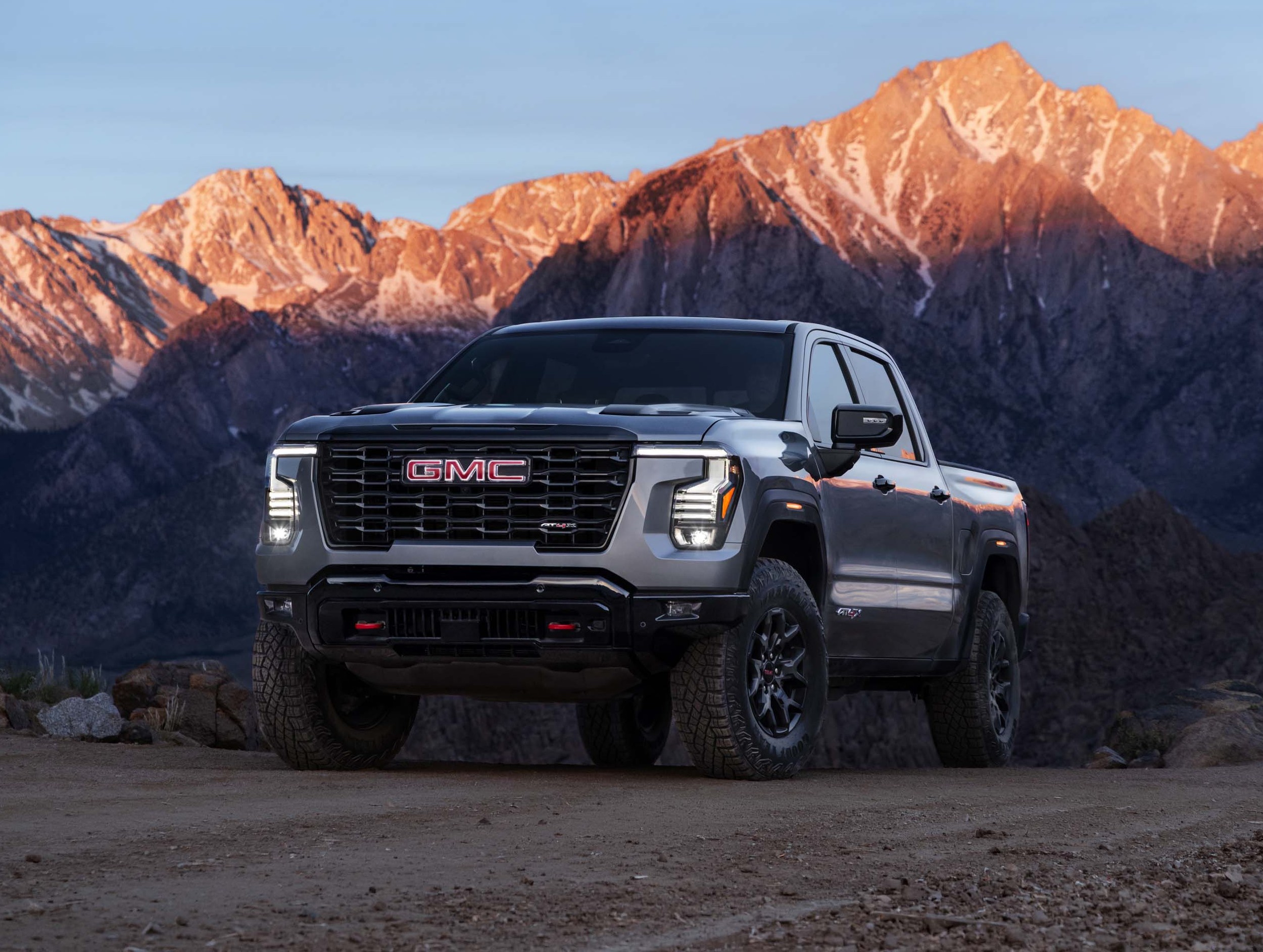 New Generation of the GMC Sierra 1500 Unveiled