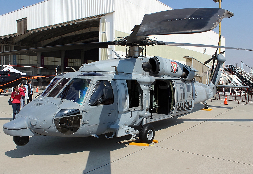 Black Hawk Helicopter arrives in the State of Mexico
