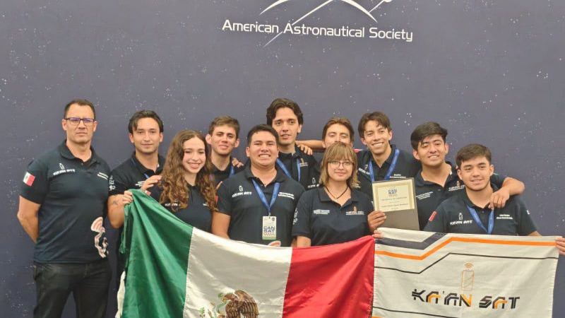 UNAQ ranks Mexico among the top 10 in aerospace competition