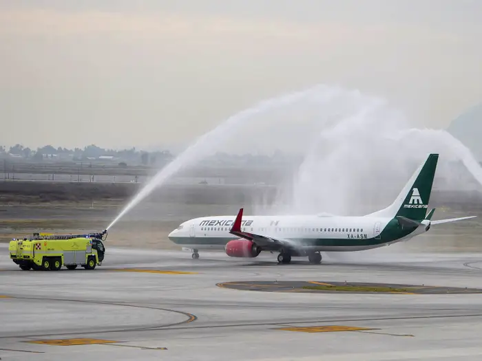 Air capacity between Mexico and the U.S. declined by 8.1%