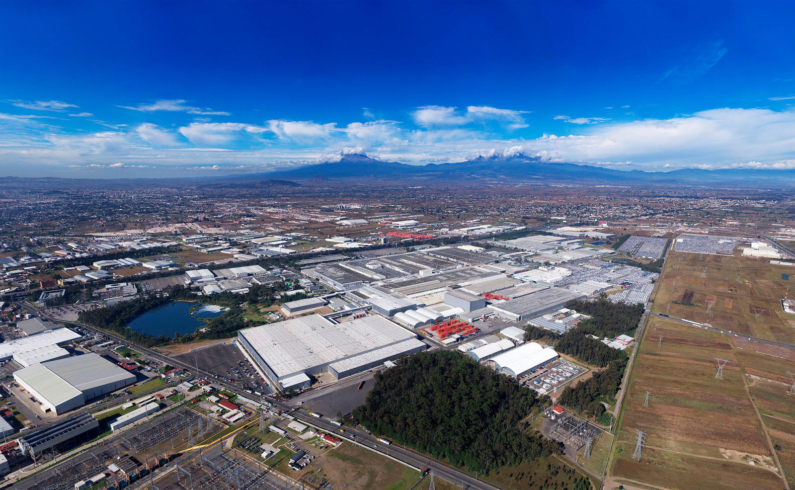 Volkswagen Cutbacks Affect Seven Suppliers in Puebla