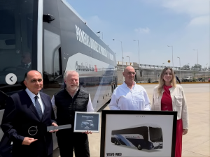 Volvo Buses manufactures the first Volvo 9800 in Tultitlán