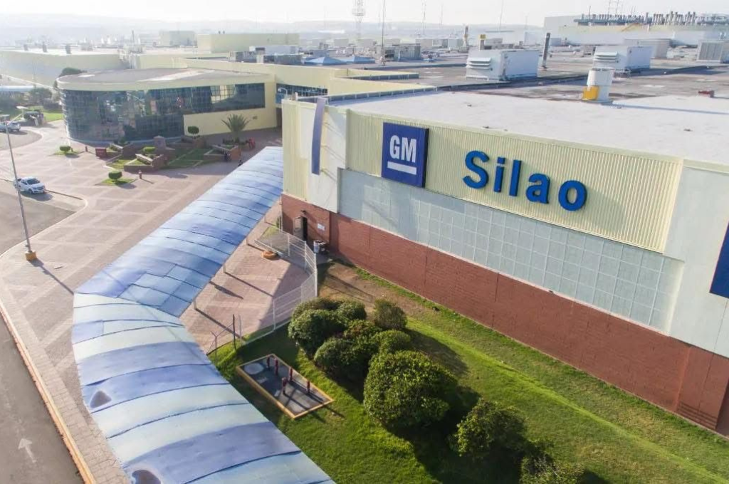 GM Silao Begins Production of the Chevrolet Silverado and GMC Sierra