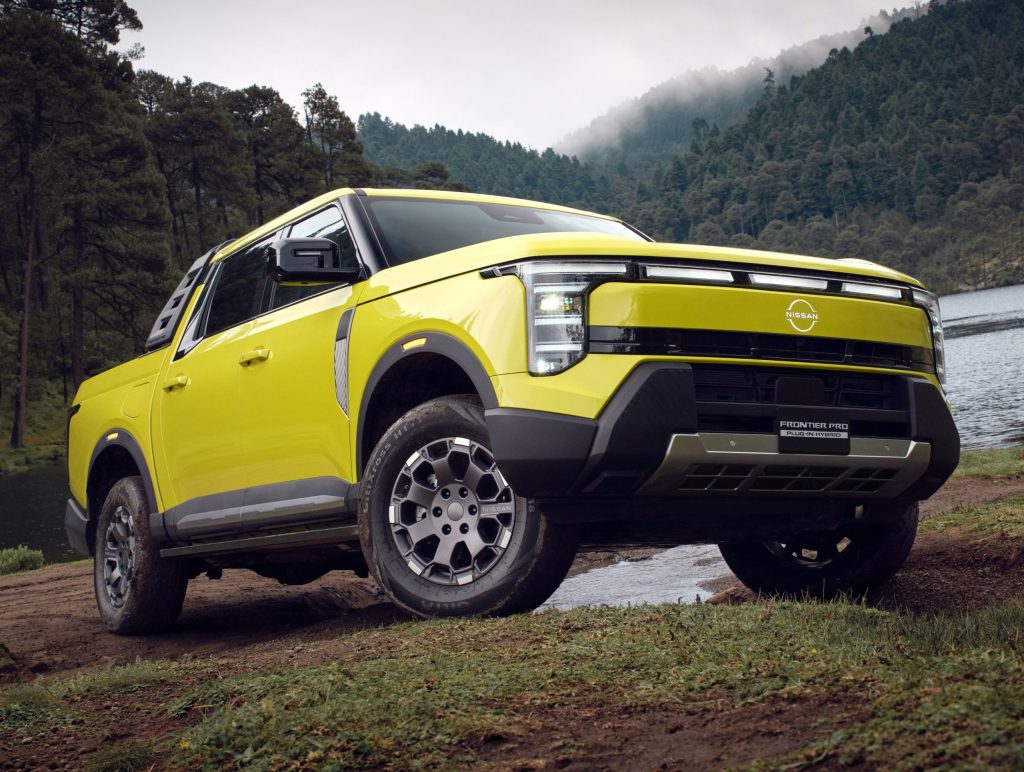 Nissan Introduces Hybrid Pickup to the Mexican Market