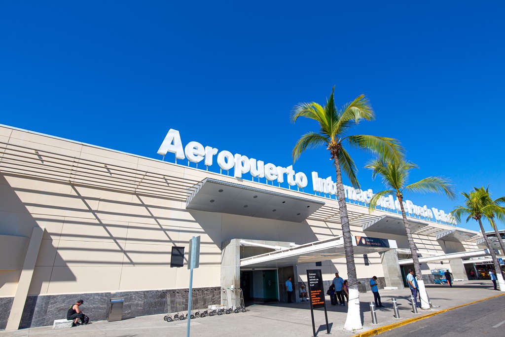 Puerto Vallarta Airport Begins Gradual Reopening